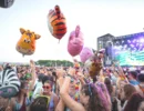 Random una festa a caso, Jesolo, Spiaggia del Faro, festa in spiaggia, evento in spiaggia, musica casuale, playlist imprevedibile, senza regole, divertimento, estate 2025, 26 luglio, party, beach party, DJ set, live music, Jesolo eventi, cosa fare Jesolo, vacanze Jesolo, hotel Jesolo, Hotel Corso Jesolo, offerte Jesolo, festa unica, evento giovanile, Jesolo by night, spiaggia Jesolo, musica a caso, outfit casuale, ballare, divertimento assicurato, evento irriverente, spensieratezza, libertà, festa estiva, luglio Jesolo, nightlife Jesolo, biglietti Random, ticketsms, Jesolo divertimento, evento imperdibile Jesolo, Jesolo party, spiaggia party, dance music